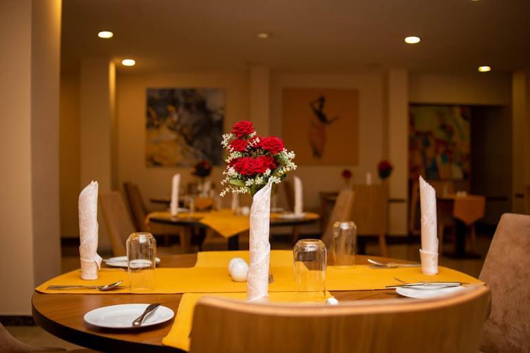 Ah Hotel And Conferences Madina Dış mekan fotoğraf