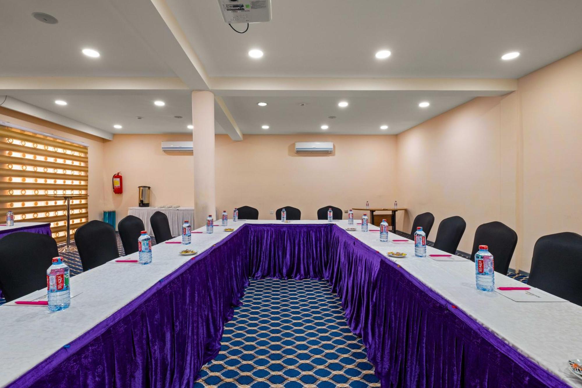 Ah Hotel And Conferences Madina Dış mekan fotoğraf