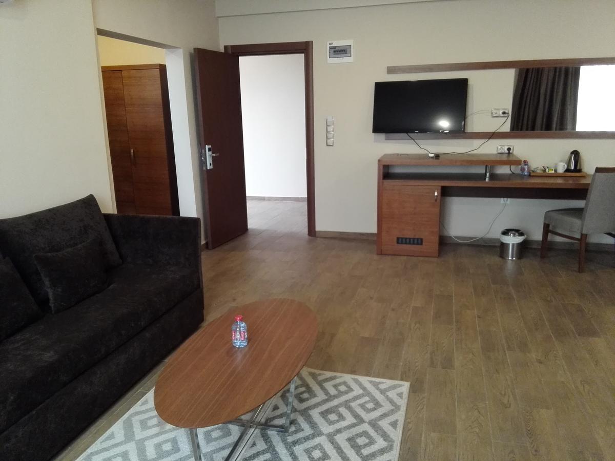 Ah Hotel And Conferences Madina Dış mekan fotoğraf